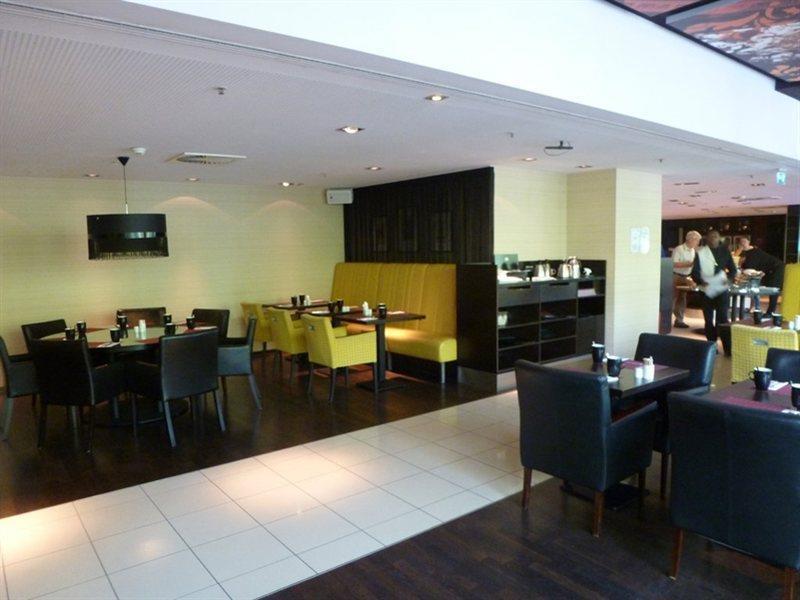 Marriott Rive Gauche & Conference Center Hotel Paris
