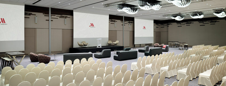 Marriott Rive Gauche Hôtel&conference Center Hotel 4*